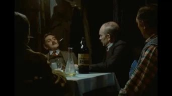 Fotograma 2 de 3 de El quinto sello